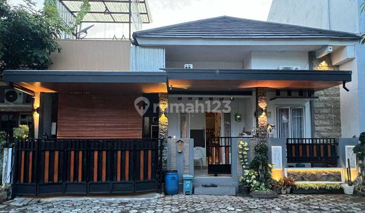 Rumah Modern Limasan Dalam Perumahan Dekat Jl Solo & Amplaz 1