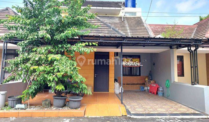 Rumah Bagus Dalamn Perumahan Elite Padma Residence 7 Menit Ke Umy 2