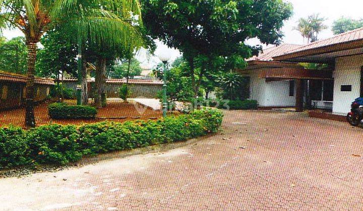 Rumah Mewah di Jalan Margasatwa Jakarta Selatan 2