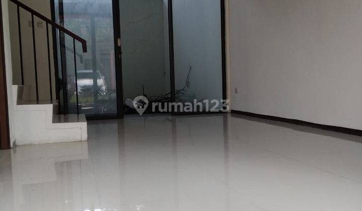 Rumah Dekat Hypermart Bsd 2 Lantai Hak Milik Di Golden Park  2