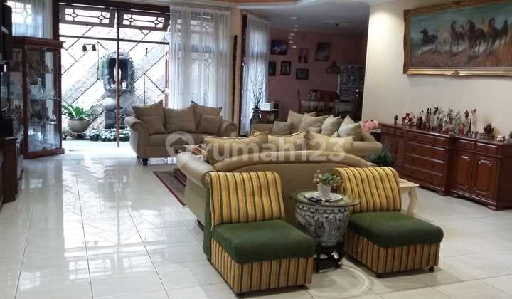 Rumah Mewah Di Taman Aries Jakbar 389m2 Strategis 2