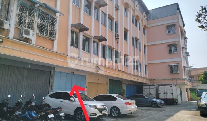 Ruko Di Jalan Laksa Raya, Jembatan Lima 111.0 M² Hgb