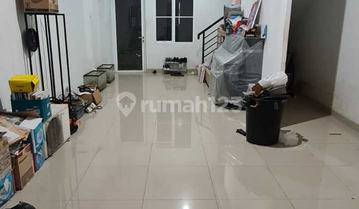 Ruko, 1 Lantai, SHM, di Gading Serpong Hadap Jln Raya