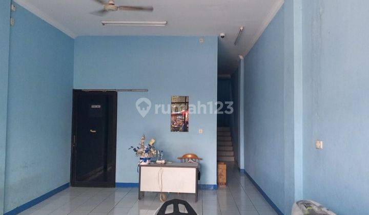 Ruko STrategis Hadap Jalan utama Jl PETA BARAT  143 m2 Bagus SHM 2