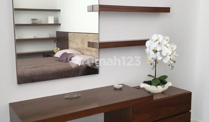 Verde Apartment, 3 Kamar Tidur Furnished, Disewakan Segera 2