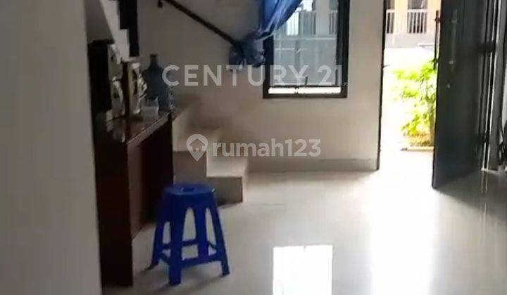 Rumah 2 Lantai Siap Huni Di Kavling Pemda Karawaci  2