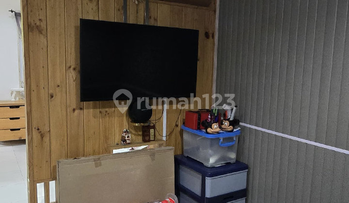 Modern And Cozy Home Ready To Use At Lippo Karawaci 2