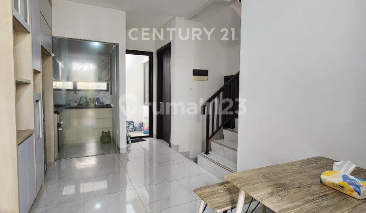 Rumah 2 Lantai Furnished Di Cluster Gracia Lavon Swan City Cikupa Rumah 2 Lantai Furnished Di Cluster Gracia Lavon Swan City Cikupa