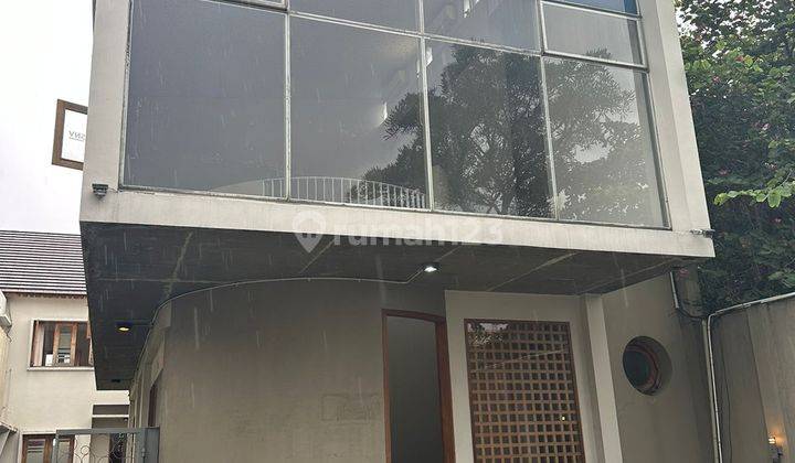 Disewakan Ruko di Kemang, Jakarta Selatan Dengan Galery Konsep 3 Lantai Untuk Office 20