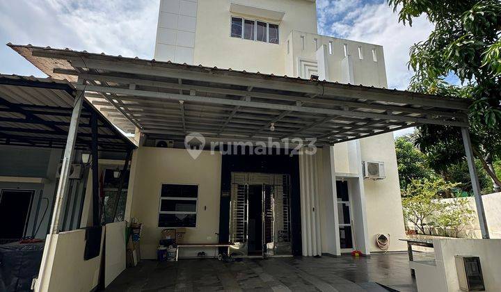 Dijual Cepat Rumah Hook di Kezia Residence