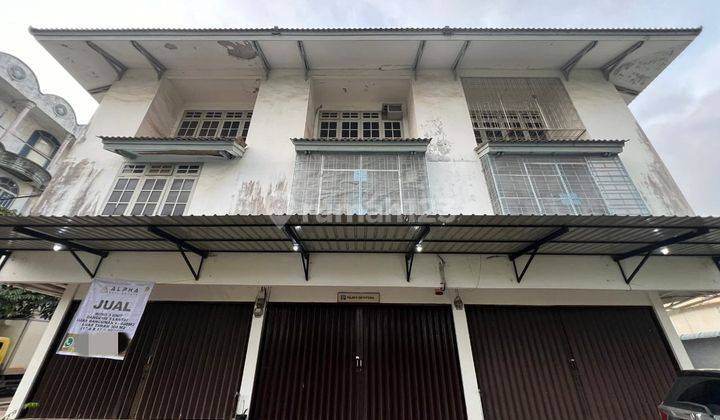 Jual Murah 3 Unit Gandeng Ruko 3 Lantai Di Jalan Raya Nagoya 