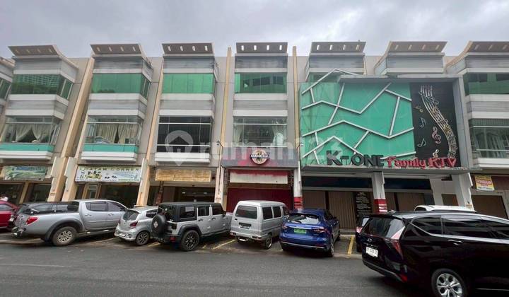 Di Jual Ruko Nagoya Hill Mall 3.5 Lantai