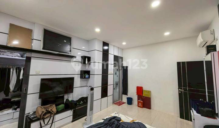 For Quick Sale: Everfresh Hook House Mitra Raya Batam Center 2