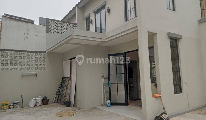 Dijual Rumah 2 Lantai Gandeng di New Britanian , Manchester 1 Lippo Karawaci Tangerang Bagus Siap Huni  2