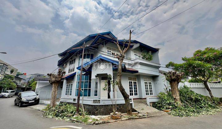 Dijual Rumah Hoek 2 Lantai Sektor 3 Bintaro Tangerang Selatan Bagus Siap Huni Yoy 1