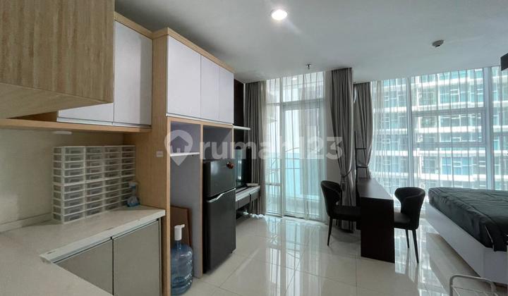 For Rent Studio Apartment Brooklyn Alam Sutera Tangerang Good Condition Ready to Live In Furnished Dian Strategic Location