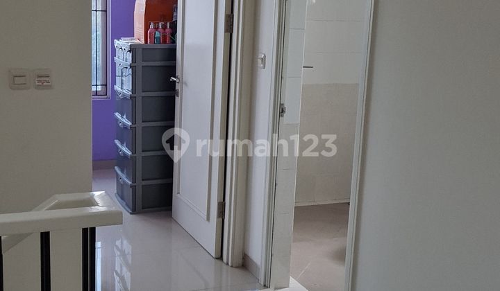 Dijual Rumah 2 Lantai Cluster Helios Suvarna Sutera Tangerang Bagus Siap Huni 2