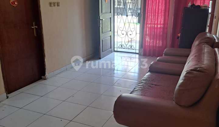 For Sale: 1.5-Story Modern House in Land Tangerang City, Good Condition, Ready to Occupancy. 2