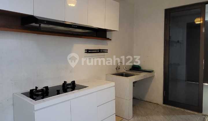 For Rent 2-Story House in Fortune Terrace Cluster, Graha Raya, Good Condition, Ready to Occupy Rie For Rent 2-Story House in Fortune Terrace Cluster, Graha Raya, Good Condition, Ready to Occupy Rie