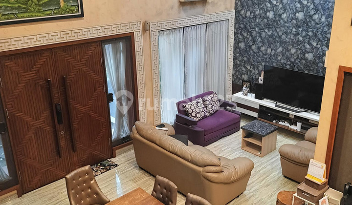 For Sale: 4-Story Independent Design Corner House, Excellent Victoria River Park, Green Elite Golf BSD Area, Near Alam Sutera and Serpong Main Road. 2