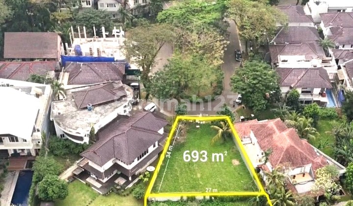Dijual Tanah 693 m2 Bentuk Ngantong Danau Biru Lippo Karawaci Tangerang Lokasi Strategis , Depan Taman , Dekat Supermall yoy