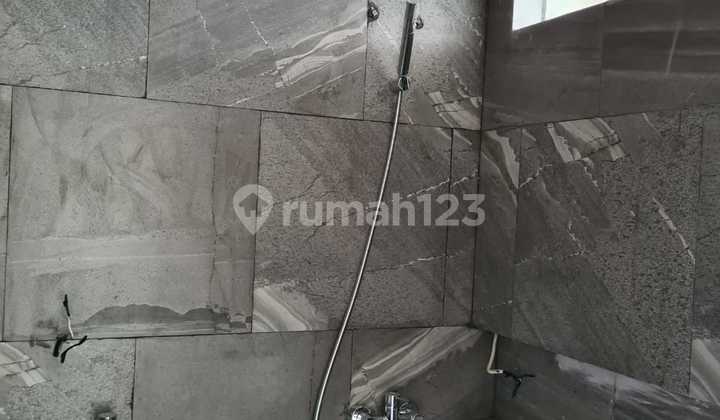 Dijual Rumah 2 Lantai Siap Huni Perumahan Golden Stone Persis Samping Gading Serpong Tangerang Sel 2