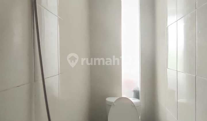 For Sale 2-Story House Callysta Graha Raya South Tangerang Good Ready to Occupy REI