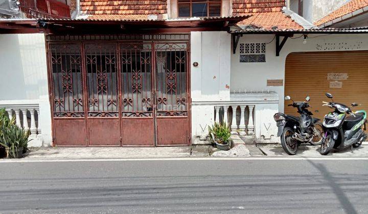 Rumah Strategis Di Jalan Cempaka Baru Timur Butuh Renovasi 2