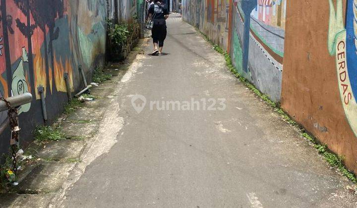 Rumah lama , SHM di Rempoa,  Butuh Renovasi, harga hitung tanah saja  2