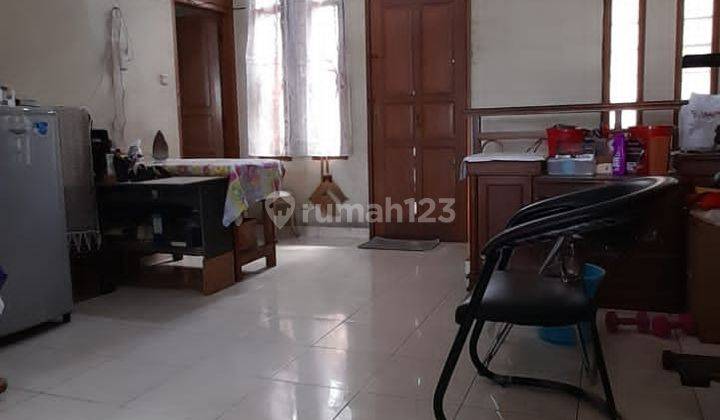 Rumah Di Pancoran Sangat Strategis Cocok Untuk Kost2an  2