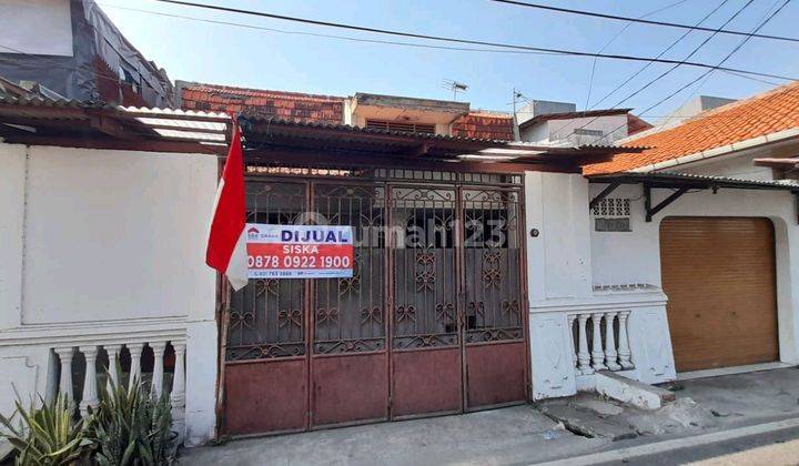 Rumah Lama Hitung Tanah . Lokasi Sangat Strategis  1