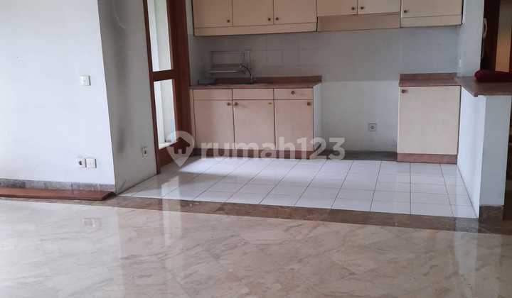 Apartment, 2 Bedrooms, Semi Furnished