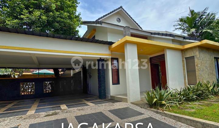 Rumah, 2 Lantai. Jagakarsa. Jakarta. Selatan