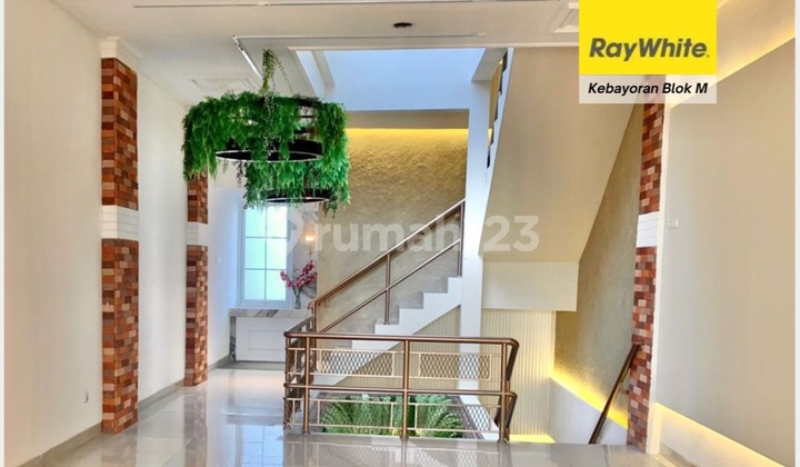 Dijual Cepat Ruko Mewah Siap Pakai, Bintaro Sektor 9