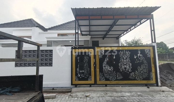 Hotlist 1 Unit Terakhir Rumah Bagus Modern Progres Bangun Dekat Jln Mangesty Luas Tanah 119 M² Bonus Pagar Canopy Dan Kitchen Set 2
