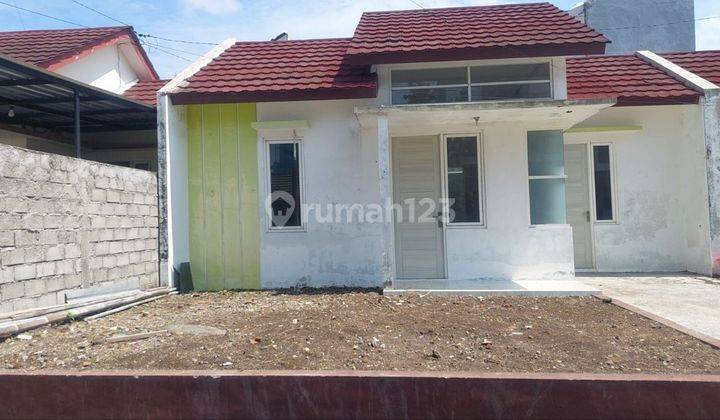 1 Unit Rumah Baru Luas Tanah 107 M² Ready Dekat Hotel Alana 2