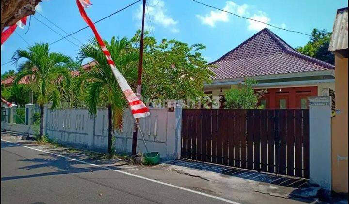 Rumah Bagus Tengah Kota Laweyan Surakarta 1