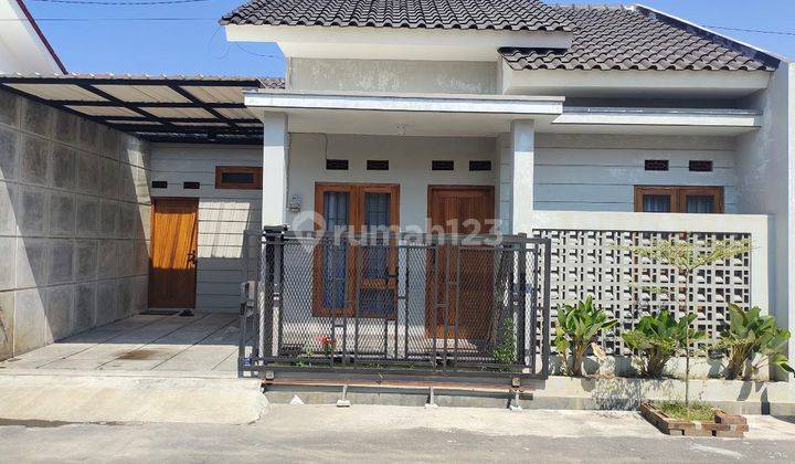 Rumah 2nd Minimalis Siap Huni Gumpang Kartasura 1