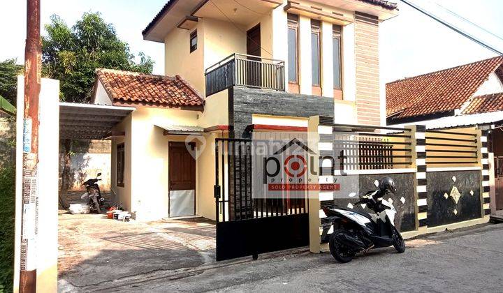 Rumah Bagus 2 lantai Tanah Luas cocok untuk kantor 1