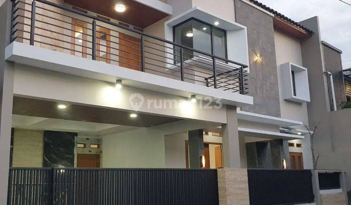 Rumah Mewah Baru 2 Lt Berkualitas Dekat Graha Saba Solo Kota (Finishing) 1