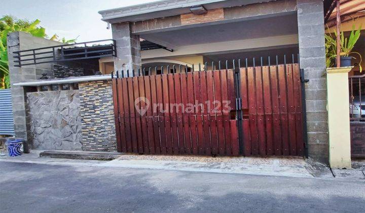 Rumah Bagus Semi Furnish Dekat Luwes Gentan 1