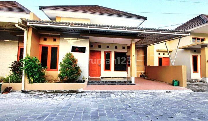 Rumah Cluster Cantik Hanya 3 Menit Ke Luwes Gentan 1