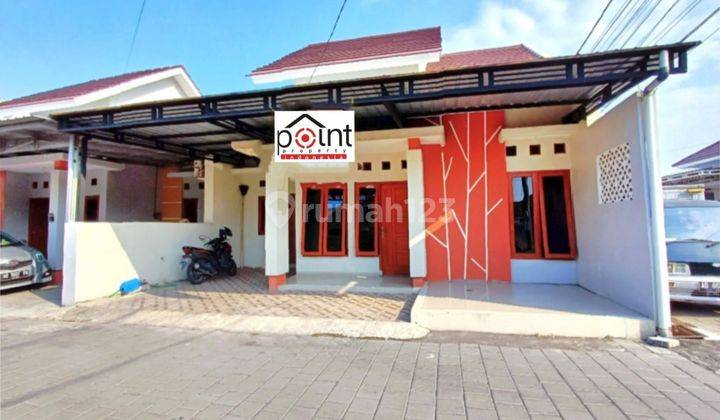 Rumah Cantik Cluster Sudah Bercanopy Dekat Luwes Gentan 2