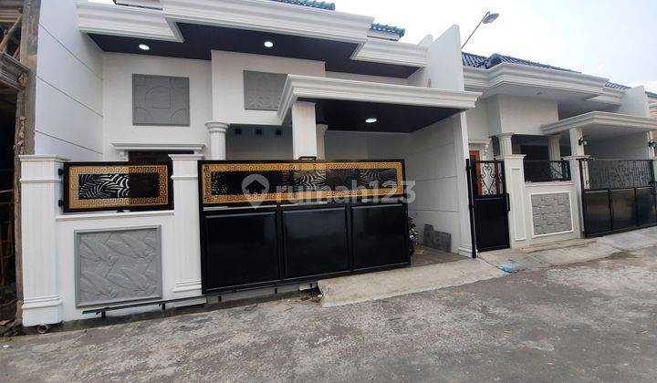 2 Unit Rumah Baru  1,5 Lt Mezzanine Design Modern Classic Hanya 3 Menit Ke Luwes Gentan 1