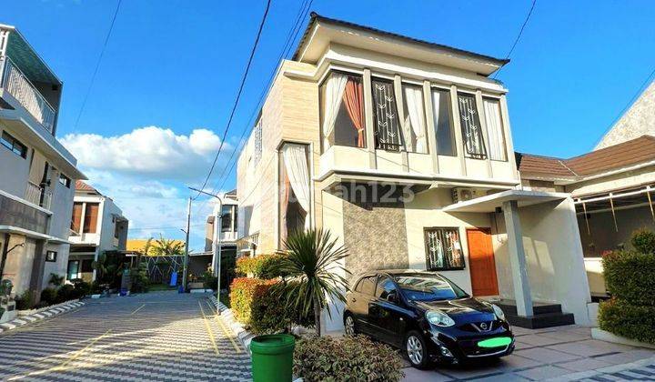 Rumah Cantik 2 Lt Siap Huni di Cluster Elite Gentan 2