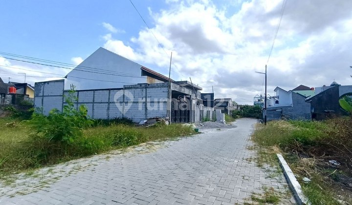 Tanah Kavling Murah Luas Strategis Dalam Cluster Dekat Luwes
