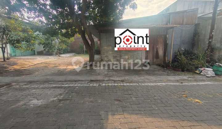 Tanah Murah Luas 189 M² Di Perumahan Siap Bangun Hanya 1 Menit Ke Luwes Gentan Tanah Murah Luas 189 M² Di Perumahan Siap Bangun Hanya 1 Menit Ke Luwes Gentan