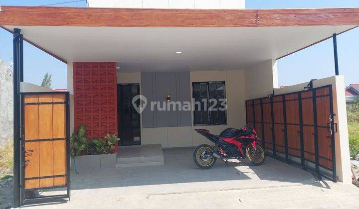 Rumah Cantik Modern Siap Huni Dekat Superindo 1