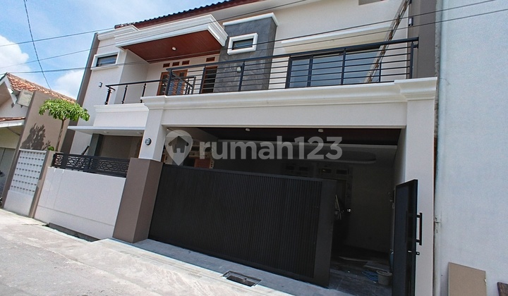 Rumah Baru Mewah 2 Lantai Berkualitas Harga Spesial Solo Kota 2