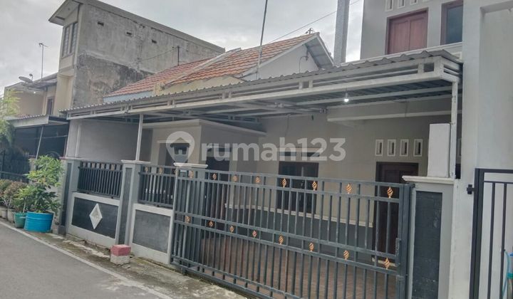 Rumah Cantik Siap Huni Dekat Kampus Unisri Solo Kota 2
